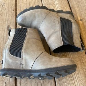 SOREL Joan of the Artic Wedge Boots- Gray